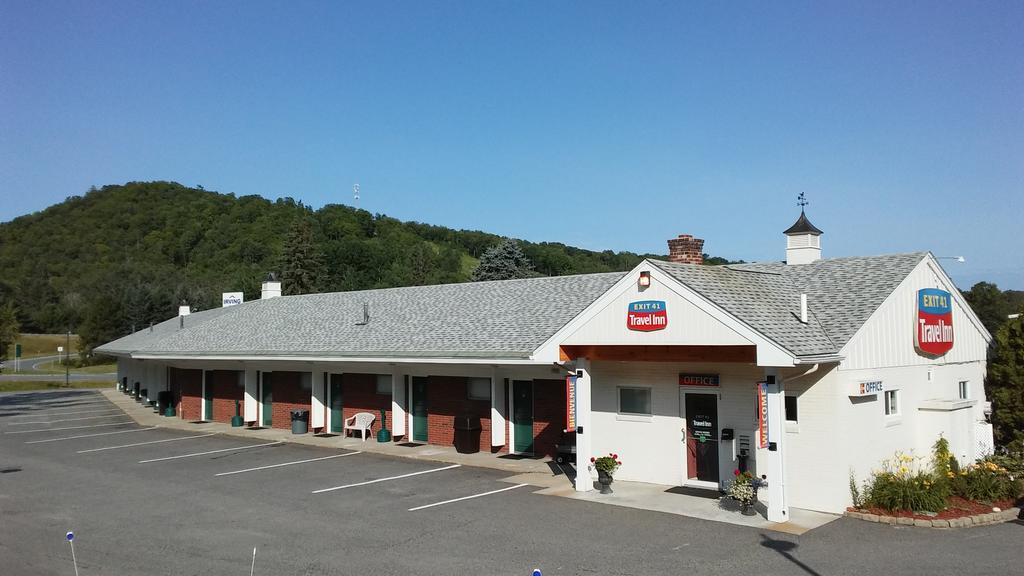 Exit 41Travel Inn Littleton Exterior photo