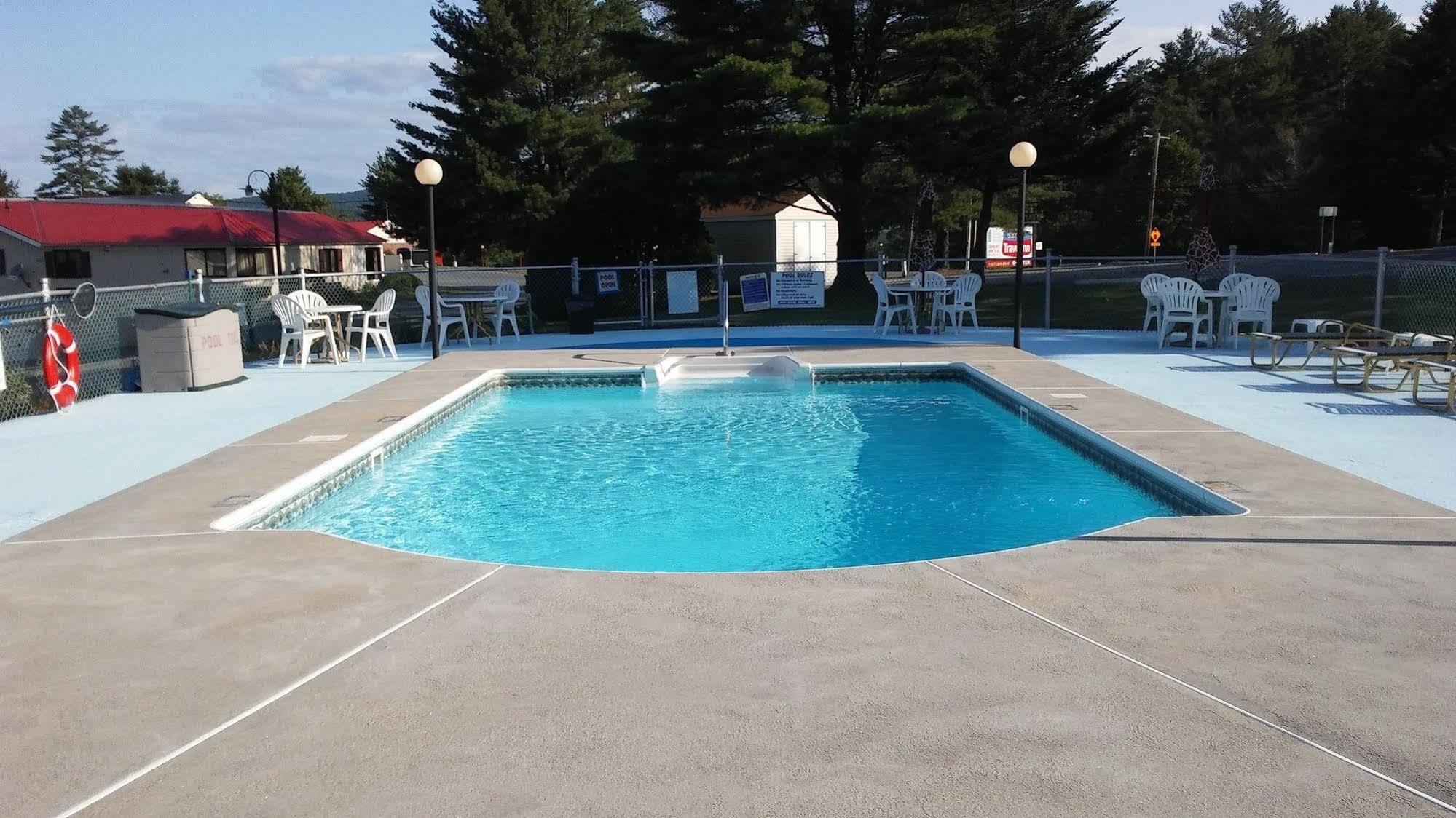 Exit 41Travel Inn Littleton Exterior photo